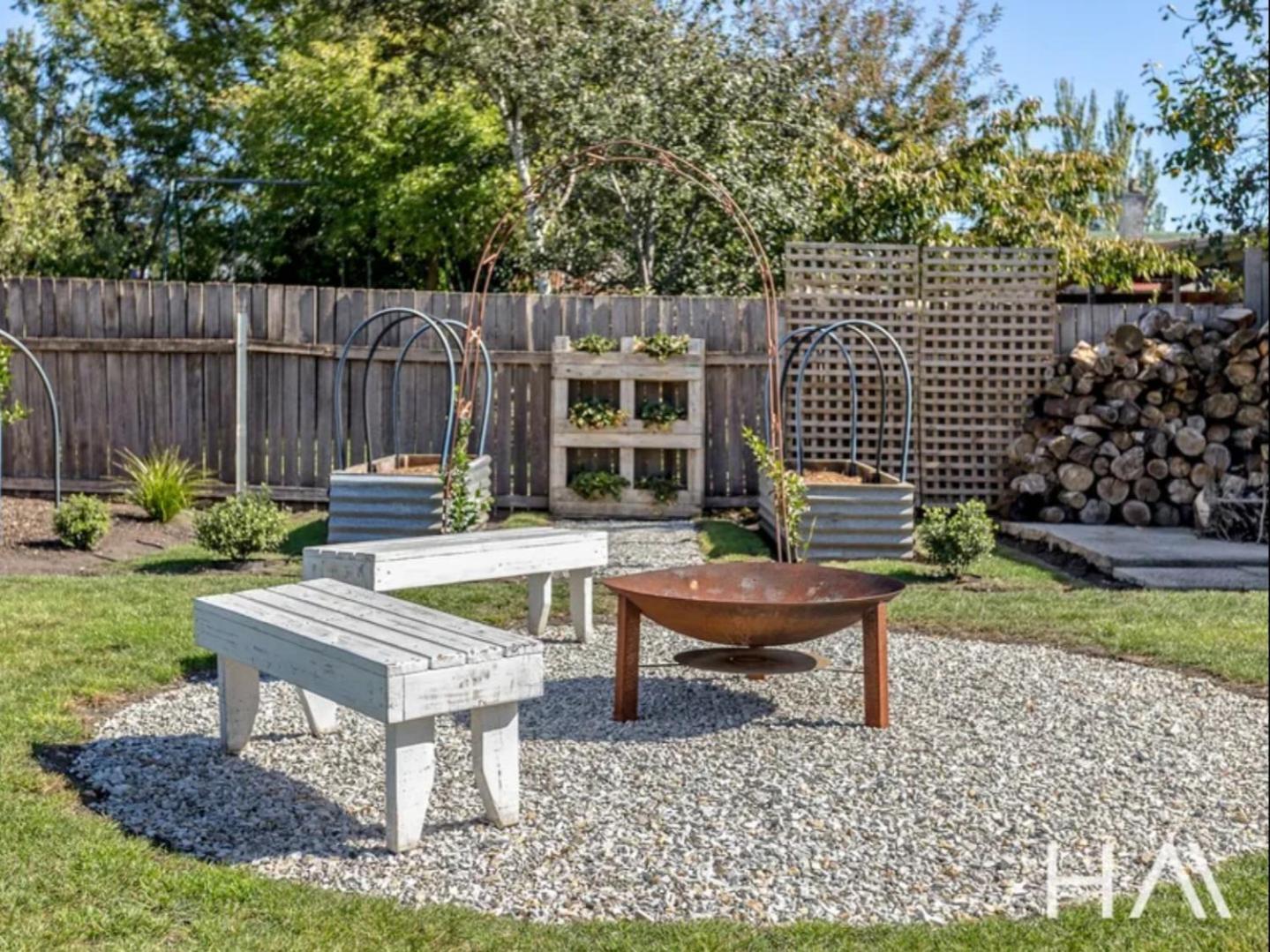Tranquil Getaway - You'll Fall In Love! Holiday home *